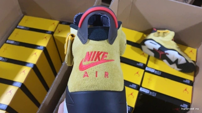 X AIR CN1084-300 TRAVIS 6 SCOTT JORDAN YELLOW 1104